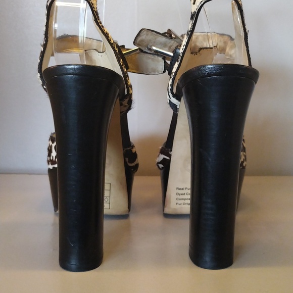 Micheal Michael Kors Heels - Picture 5 of 13
